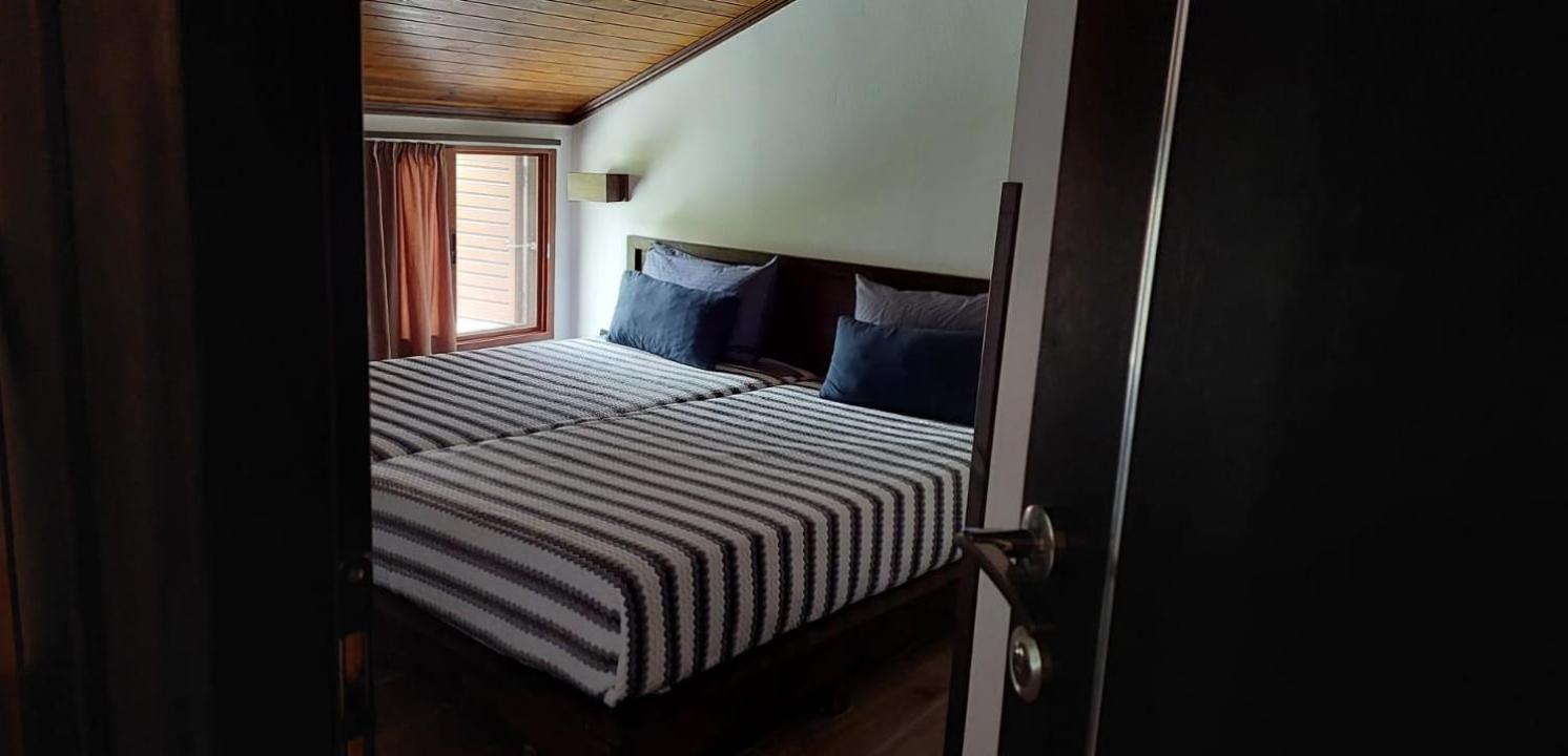 Kale Guesthouse Gjirokaster Room photo
